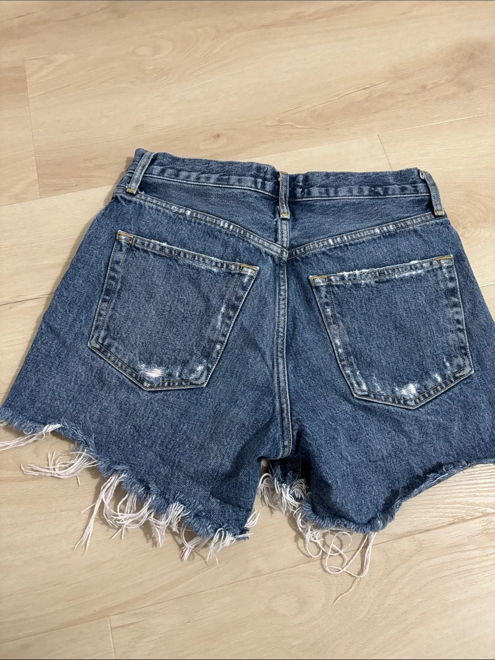 Agolde Los Angeles Washed Blue Distressed High-Rise Denim Shorts size 25 chic